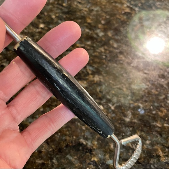 Vintage Pie Wheel and Crimper - Picture 5 of 6